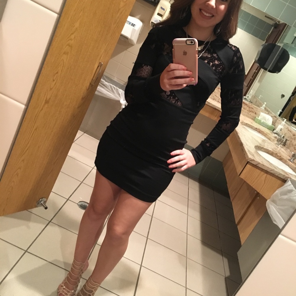 Long sleeve guess dress